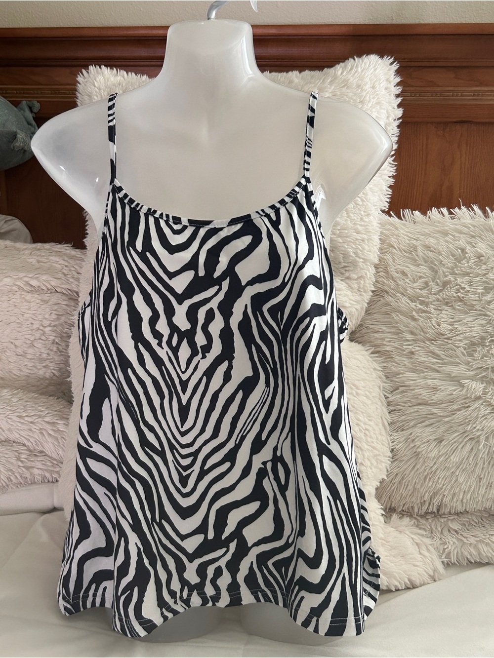 Zebra Print Spaghetti Strap Tank Top - Black & White - Picture 5 of 9